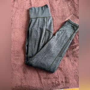 aerie chill play move active leggings blue medium (fuzzies)